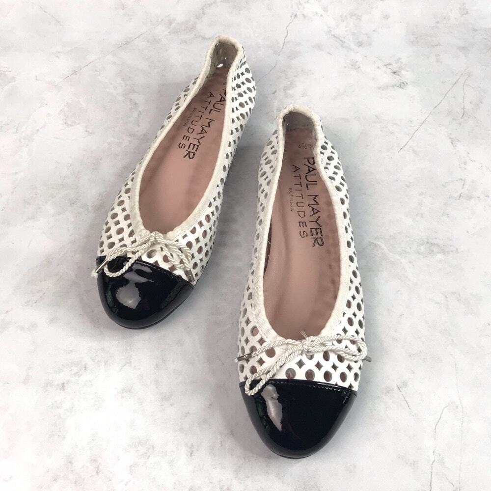 Paul Mayer Attitudes Perforated Brandy Toe Flats Sz 6.5 B